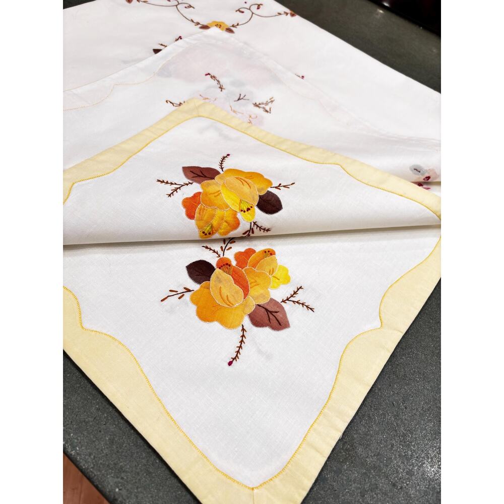 Vintage Square Appliqué & Embroidery Tablecloth Yellow Applied Flowers 40x40